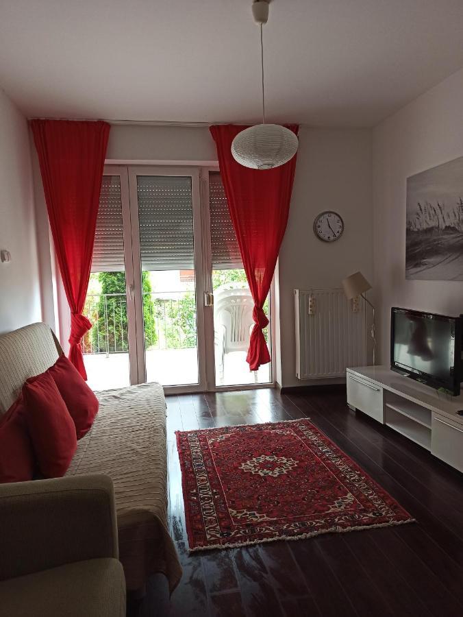 Апартаменти Cool & Pool Apartman Балатонфюред Екстер'єр фото