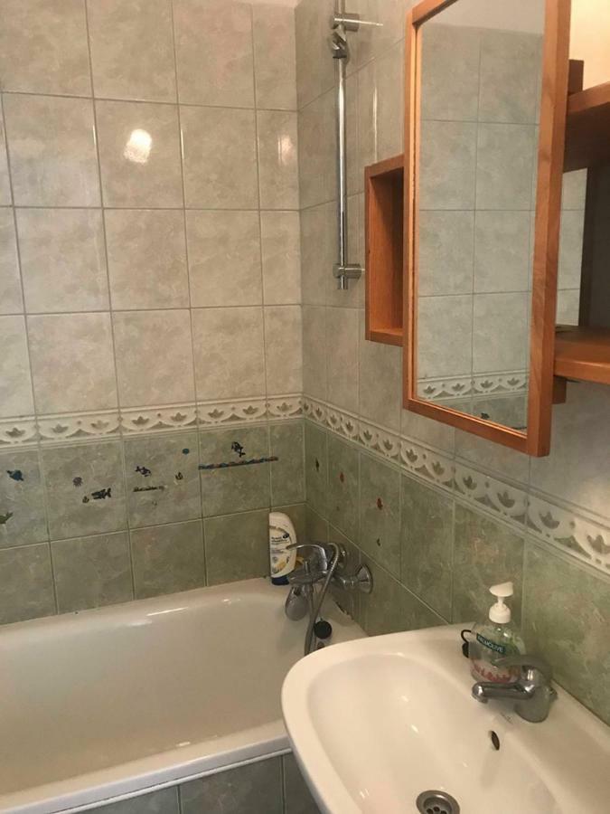 Апартаменти Cool & Pool Apartman Балатонфюред Екстер'єр фото